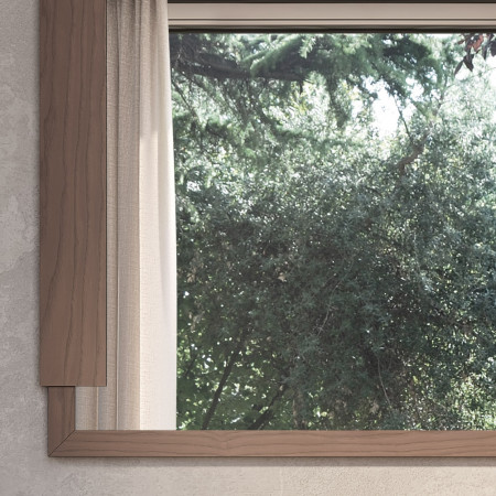 Specchiera in legno con cornice asimmetrica