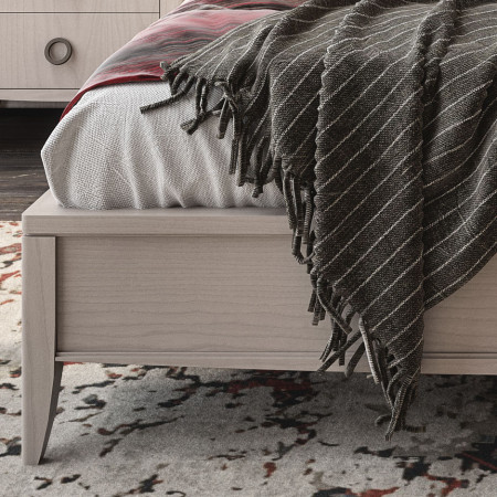 Letto in legno con dettaglio piedini massello