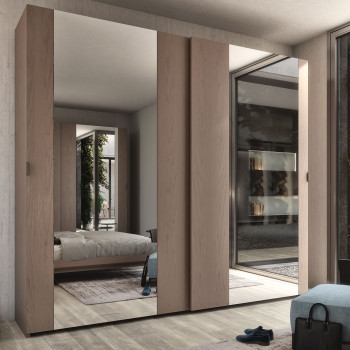 Armadio con ante scorrevoli con specchi in legno di frassino