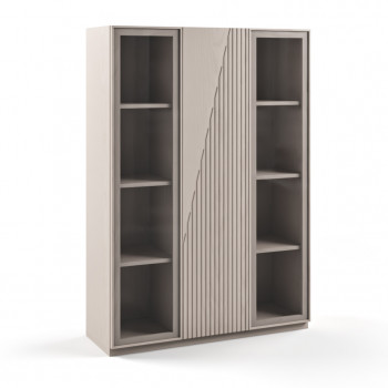 Vetrina Nova Alba con 3 ante, dettaglio righe incise