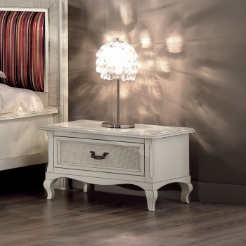 Comodino 1 cassetto paglia di Vienna ambientato