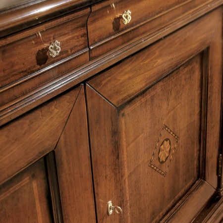 Credenza 2 porte con intarsio delux, dettaglio cassetti