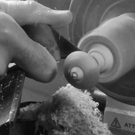 Dettaglio lavorazione artigianale sedia ginestra