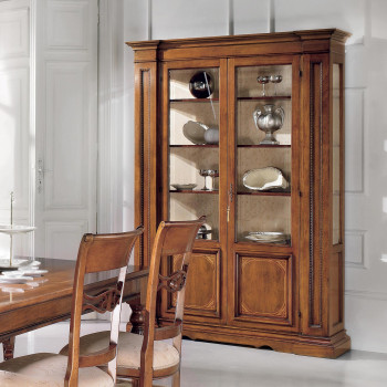 Vetrina 2 porte intarsiato con filetto, dettaglio ripiani