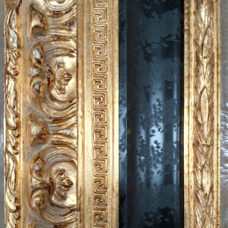 Specchiera classica foglia oro con decorazione dettagliata
