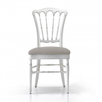 Sedia chiavarina artigianale con dettaglio schienale tornito