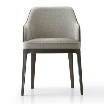 Poltroncina imbottita a pozzetto con struttura in faggio