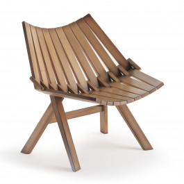 Poltrona imbottita design con dettagli in legno di faggio