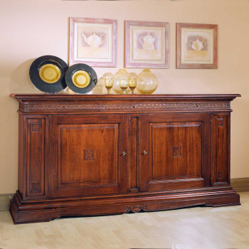 Credenzone 2 ante grandi con bugne, dettaglio intagli