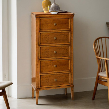 Cassettiera con 5 cassetti e piedi a spillo, dettaglio frontale