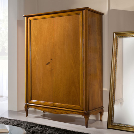 Armadio 2 ante smontabile, elegante dettaglio gambe a sciabola