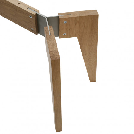Gambe del Tavolo Uno in rovere con giunzioni metalliche