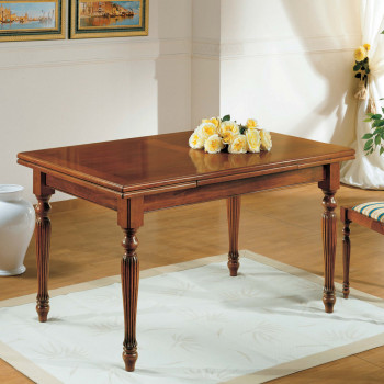 Tavolo gambe scanalate allungabile in legno massello, dettaglio vista laterale