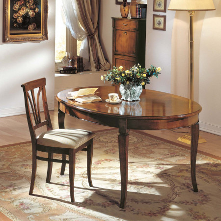 Tavolo ovale allungabile 160x110 in legno con dettaglio intarsio