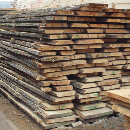 Dettaglio legno massello per tavolo consolle