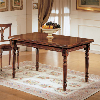 Tavolo classico allungabile, dettaglio gambe tornite