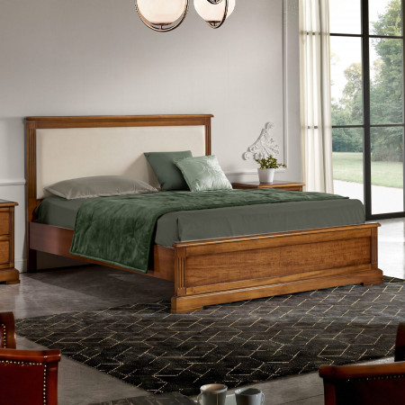 Camera da letto in legno classica