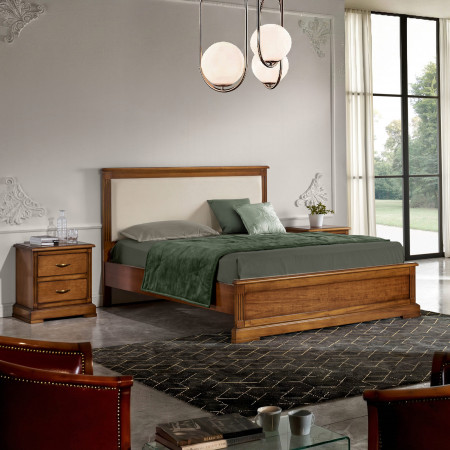 Camera da letto in legno classica