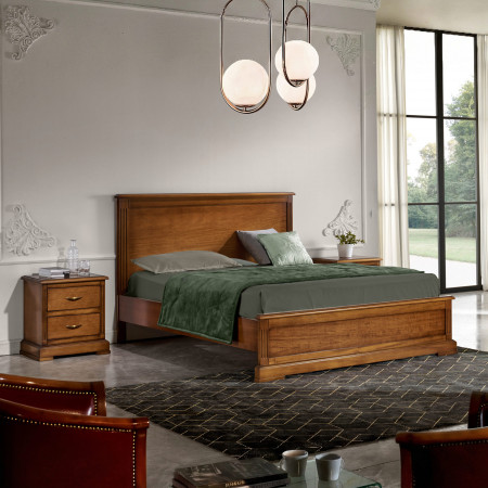 Letto matrimoniale classico con testiera in legno