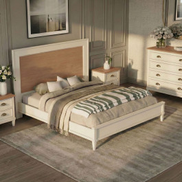 Letto matrimoniale con testiera in legno