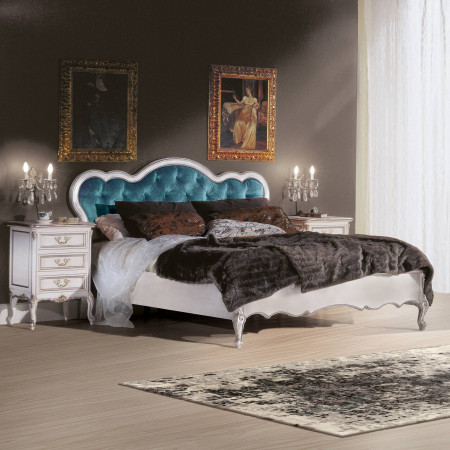 Comò 3 cassetti intagliati, vicino letto elegante