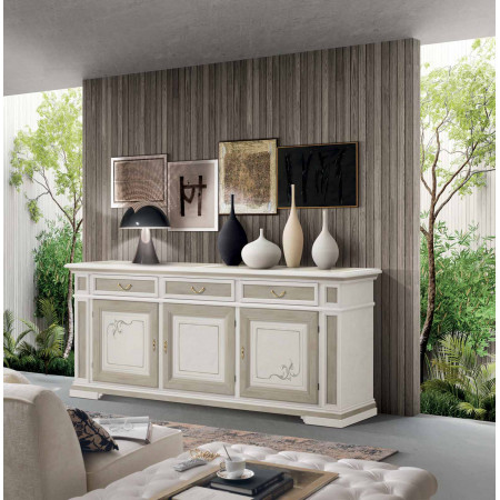 Credenza Shabby Chic 3 ante 3 cassetti in soggiorno