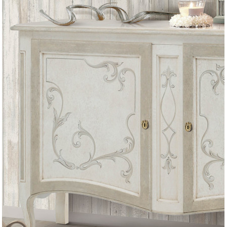 Dettaglio ante bugnate Credenza Shabby Chic