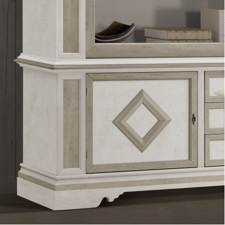 Dettaglio decorativo della Libreria Shabby Chic