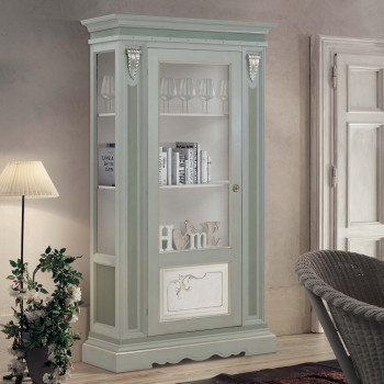 Vetrina Shabby Chic con decorazioni in foglie intagliate
