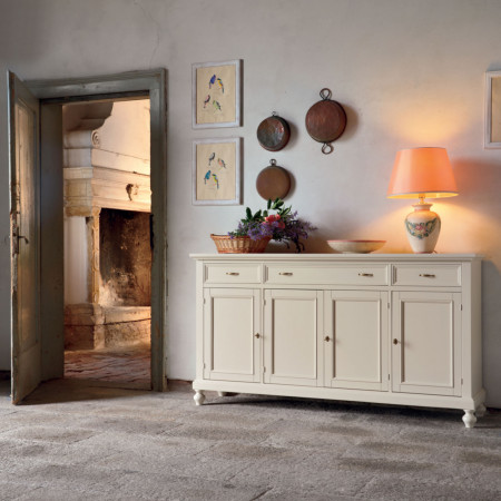 Credenza 4 ante shabby chic con lampada decorativa