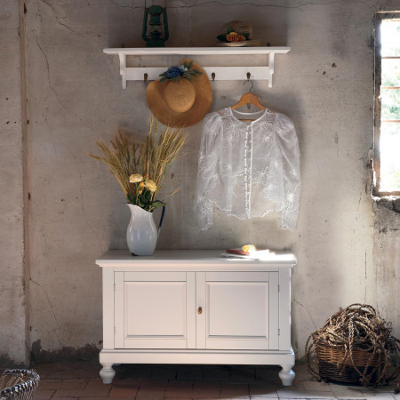 Mobiletto shabby chic con 2 antine e piedi torniti