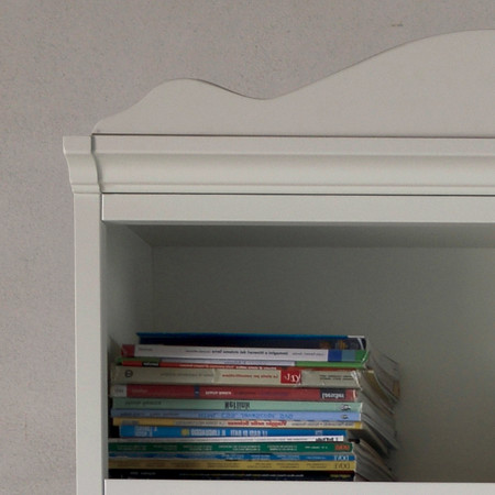 Libreria componibile shabby chic dettaglio fascia superiore