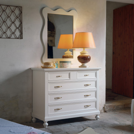 Comò 5 cassetti shabby chic con piedi torniti e specchio