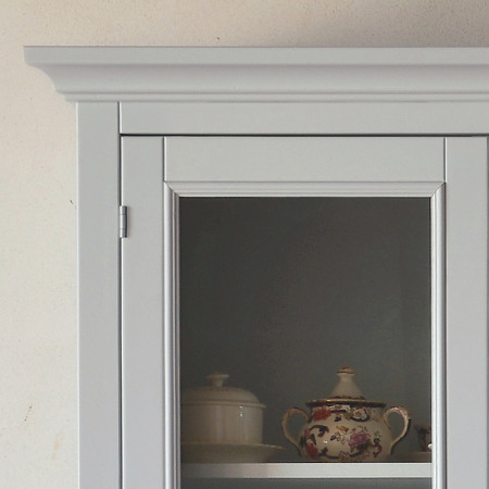 Credenza con vetrina 2 ante shabby chic dettaglio superiore