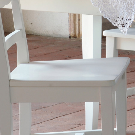 Sedia con fondino in legno shabby chic, dettaglio seduta