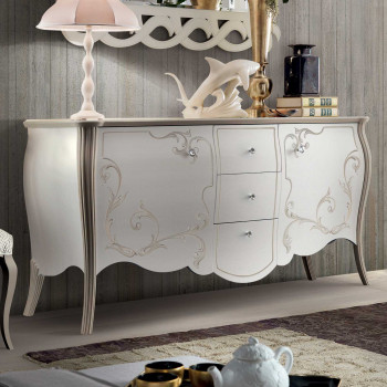 Credenza Shabby Chic con decori, particolare delle ante