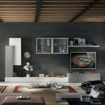 Composizione 5 con ante a vetro fumè retroilluminate