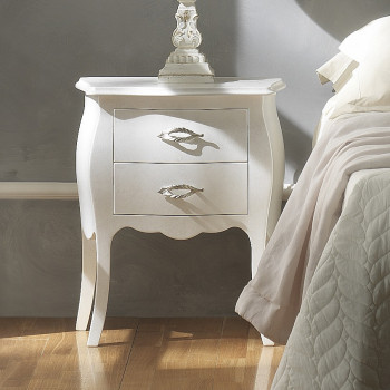 Comodino 2 cassetti con maniglie lavorate