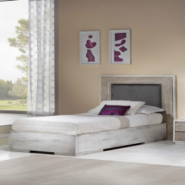 Letto con testata pannello legno e giroletto Letto con testata pannello legno e giroletto