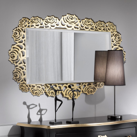 Specchiera traforata giada con cornice floreale dorata