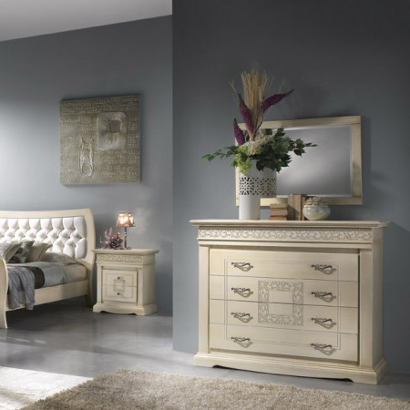 Letto a due piazze imbottito con testata elegante