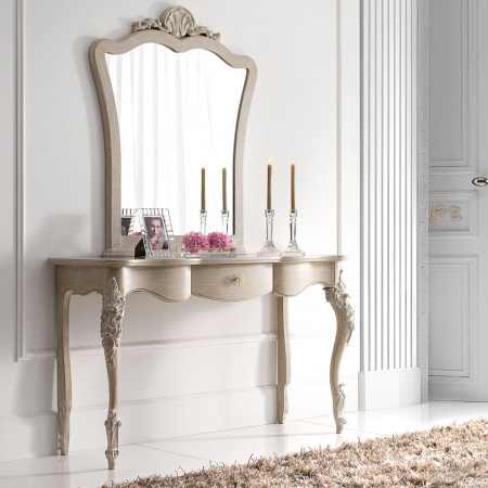 Specchiera classica con intaglio a conchiglia in legno