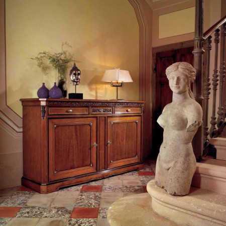 Credenza 2 ante liscie in legno intagliato