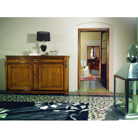 Credenza 2 ante liscie Venezia dettagli gambe