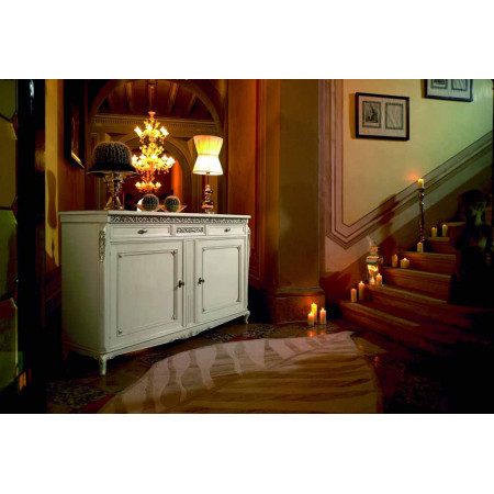 Credenza 2 ante liscie con dettaglio spalla curva