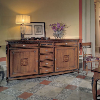 Credenza 2 porte intarsi legno massello in ambiente classico