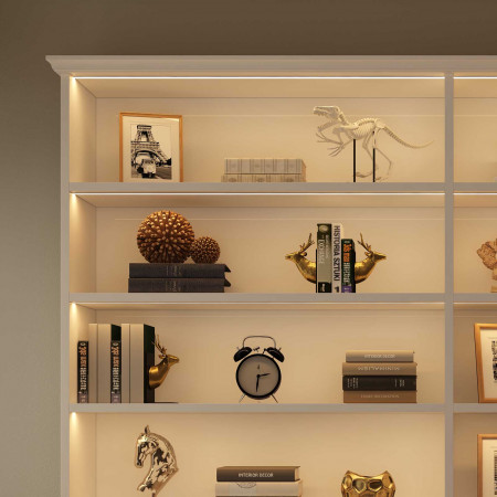 Libreria in legno su misura con luci led