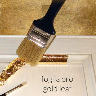 Con dettagli in foglia oro +64,00€